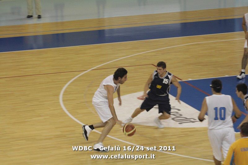 110921 basket 241_tn.jpg